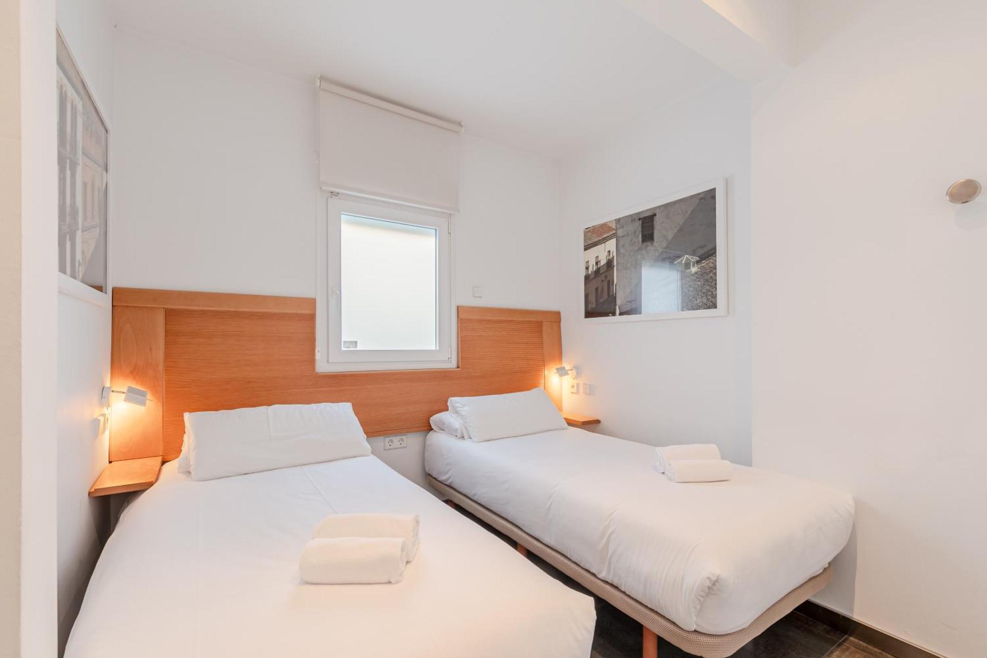 Stay U-Nique Apartments Eslava Seville Ngoại thất bức ảnh